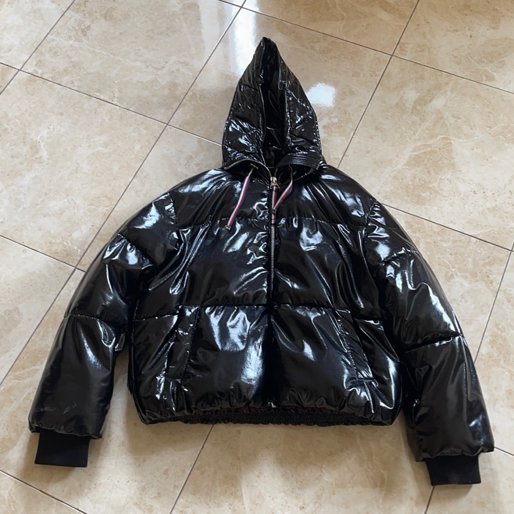 Tommy Hilfiger coat!!